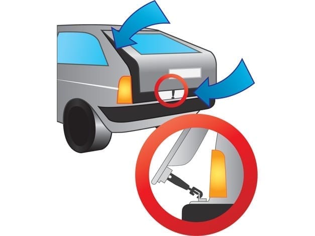 Trixie Car Cooler - Luftekrok til bakluke bil