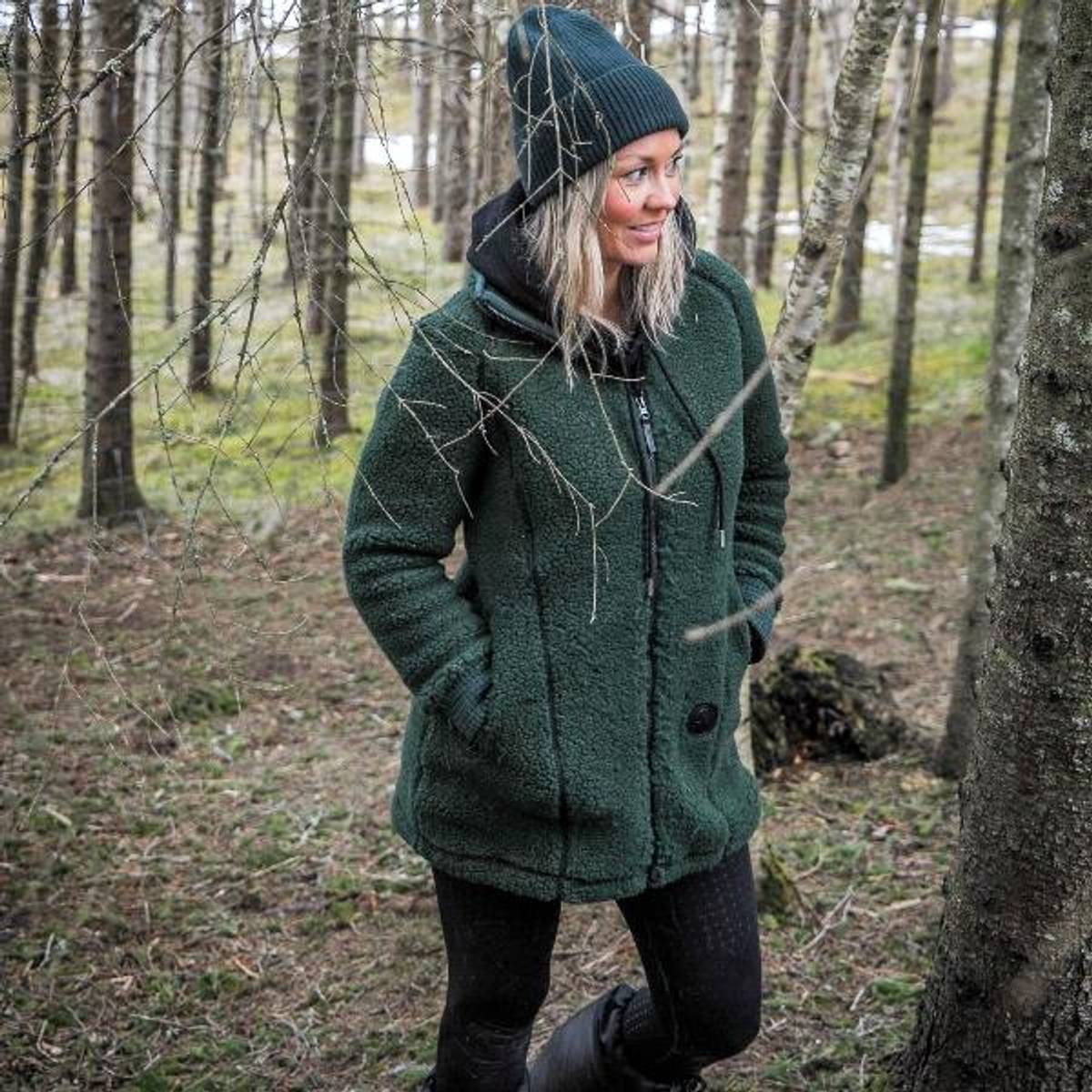 Canelana Frida ulljakke lang damemodell 100% ull Canelana Frida ulljakke lang damemodell 100% ull