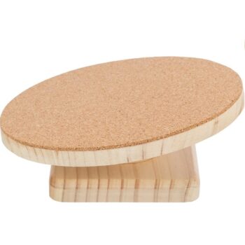 Lu00f8petallerken i treverk og kork