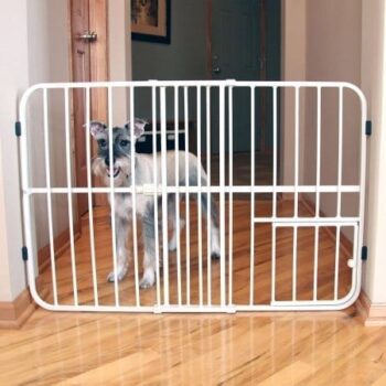 Carlson grind justerbar 61x66cm høyde 107cm med kattedør