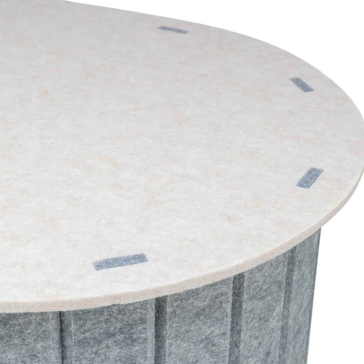 Kattehule i filt (2 etasjer) – Trixie Mare, oval